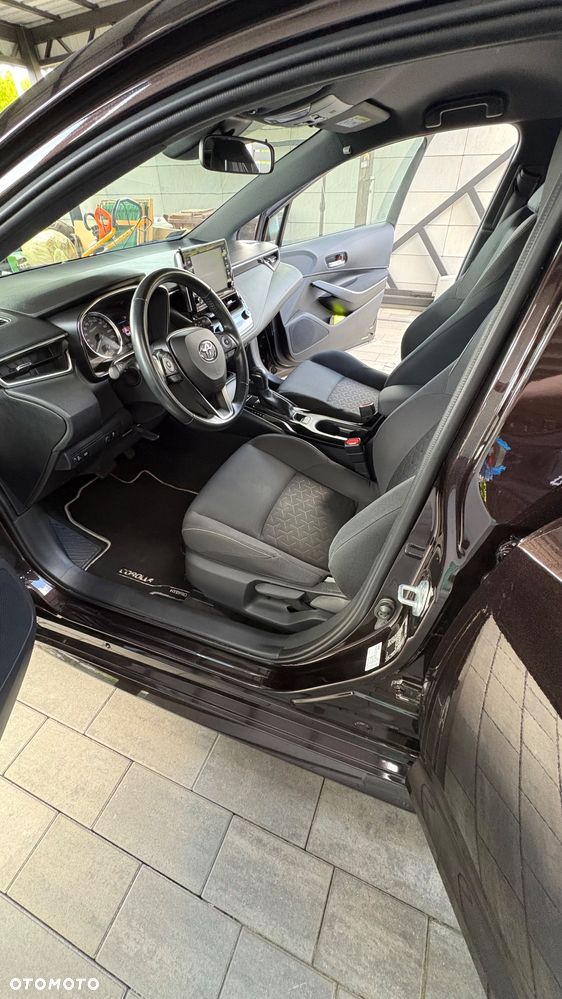 Toyota Corolla 1.8 Hybrid Comfort - 19
