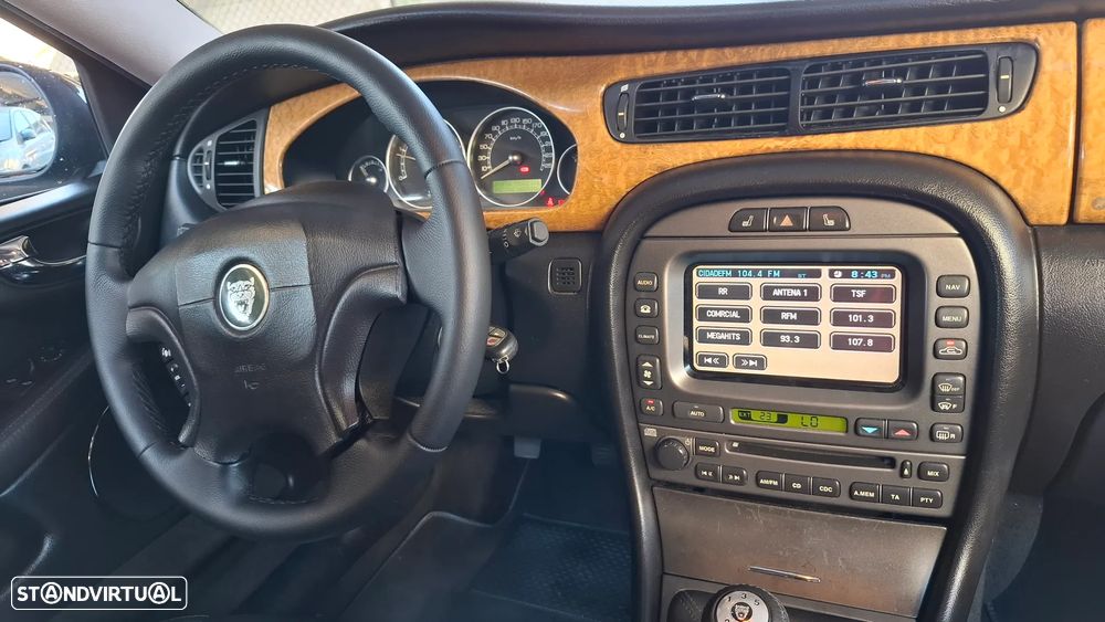 Jaguar X-Type 2.0 D Sport - 37