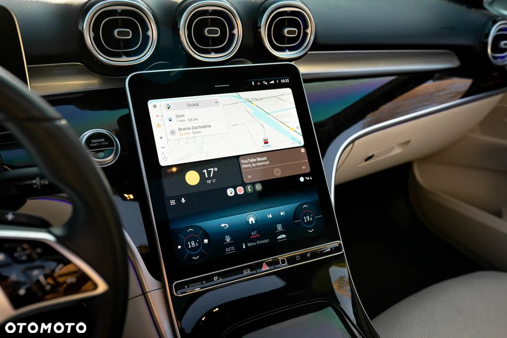 Mercedes-Benz Klasa C 300 9G-TRONIC Avantgarde Advanced - 11