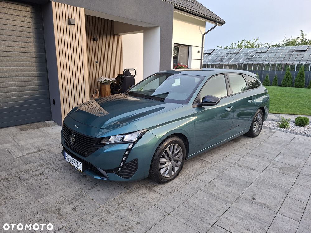 Peugeot 308 - 1