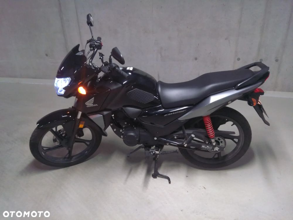Honda CBF - 2