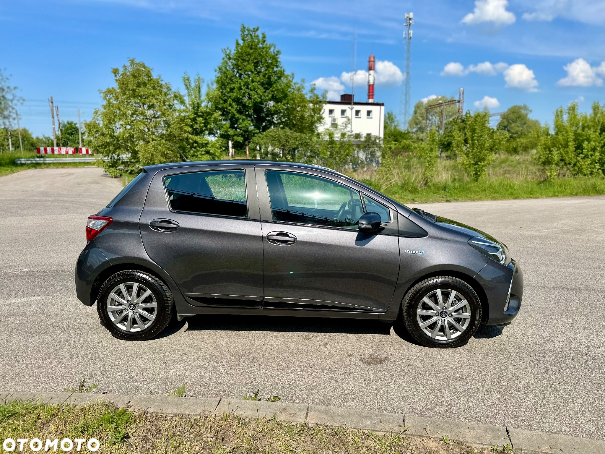 Toyota Yaris Hybrid 1.5 VVT-i Selection - 23