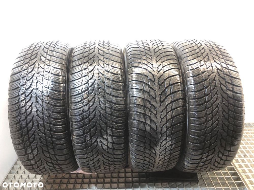 OPONA ZIMA 4X 215/55 17" NOKIAN TYRES - 1