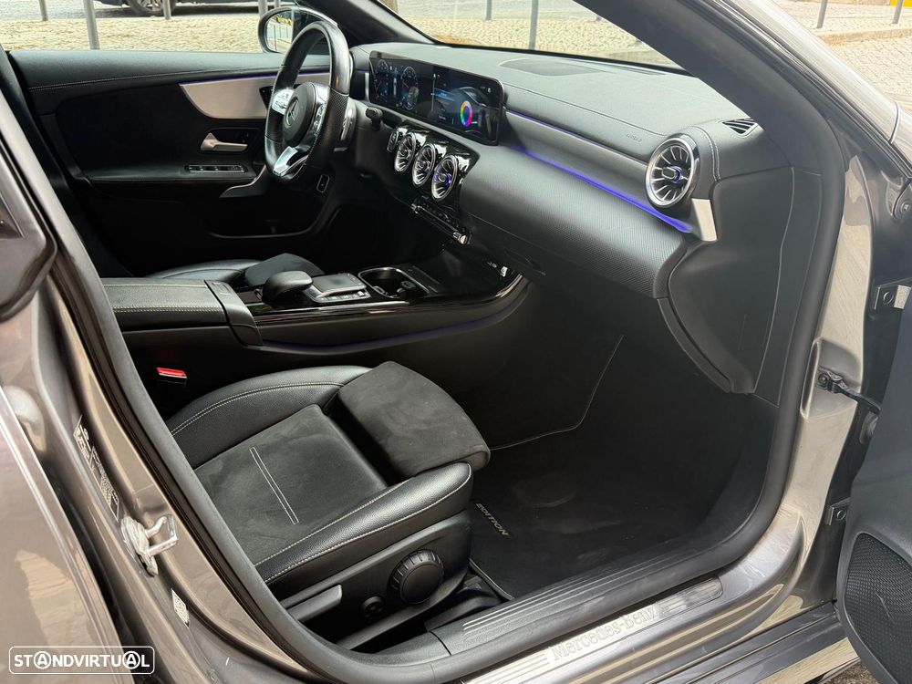 Mercedes-Benz CLA 250 e Shooting Brake AMG Line - 9
