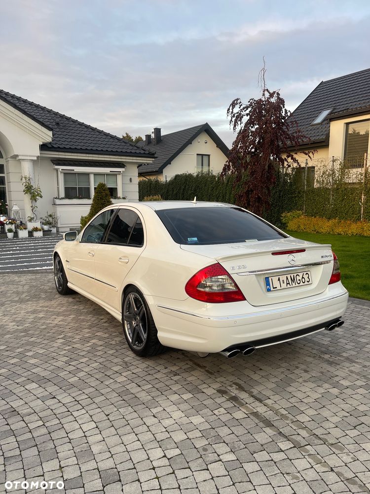 Mercedes-Benz Klasa E 63 AMG - 5