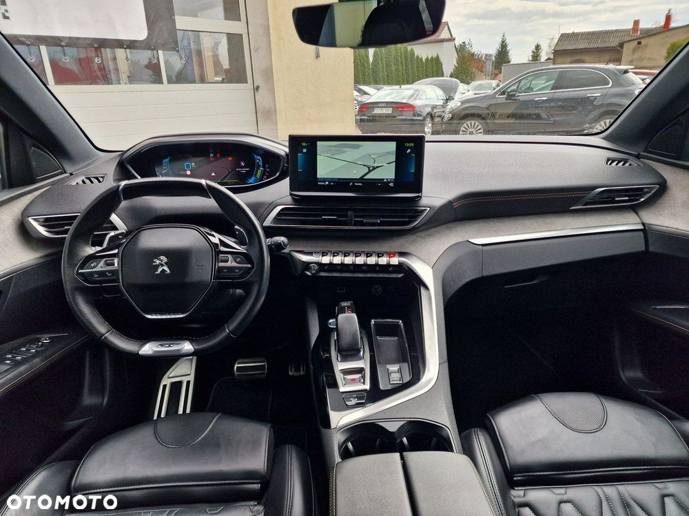 Peugeot 3008 1.6 PureTech Hybrid4 PHEV GT S&S EAT8 - 19