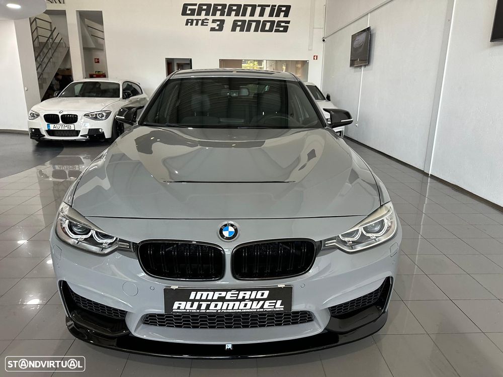 BMW 320 d Pack M - 38