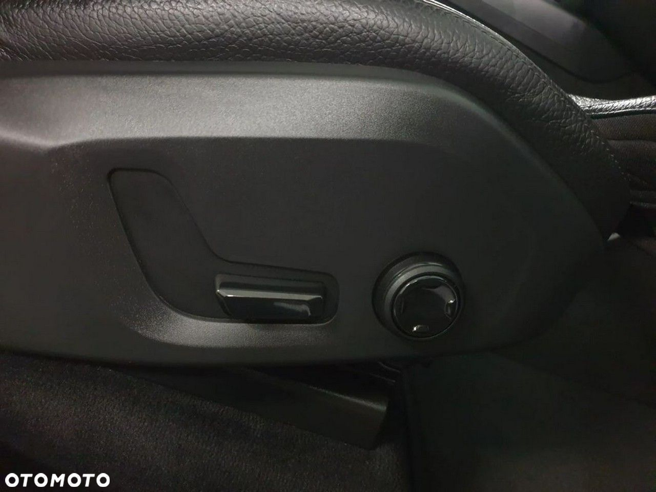 Volvo XC 60 D4 AWD Inscription - 31