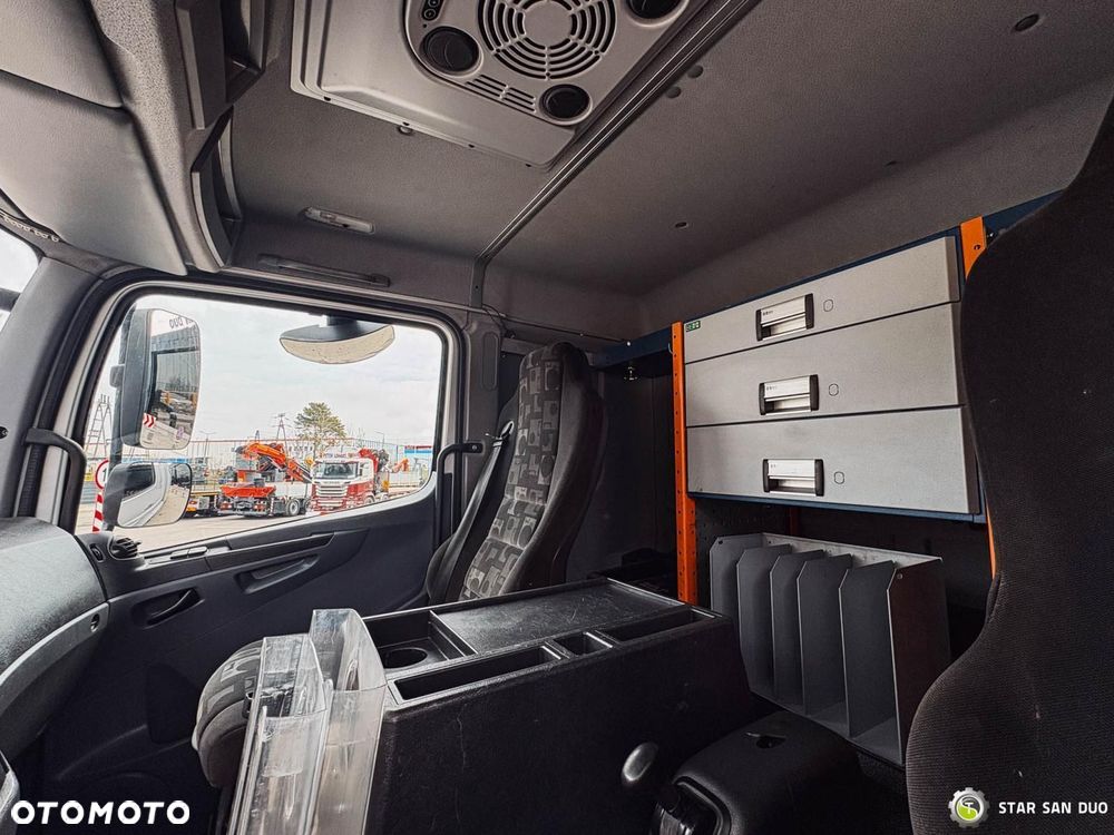 Mercedes-Benz Atego 1529 4x4  podnośnik Palfinger Wumag WT 230 - 22