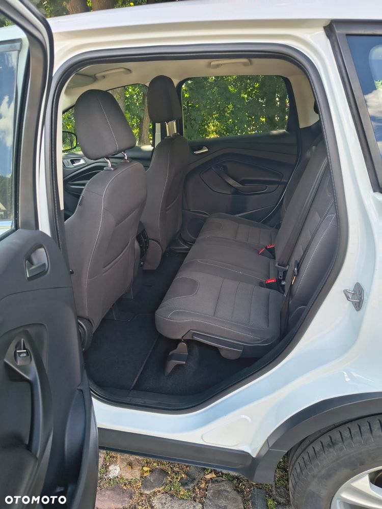 Ford Kuga - 7