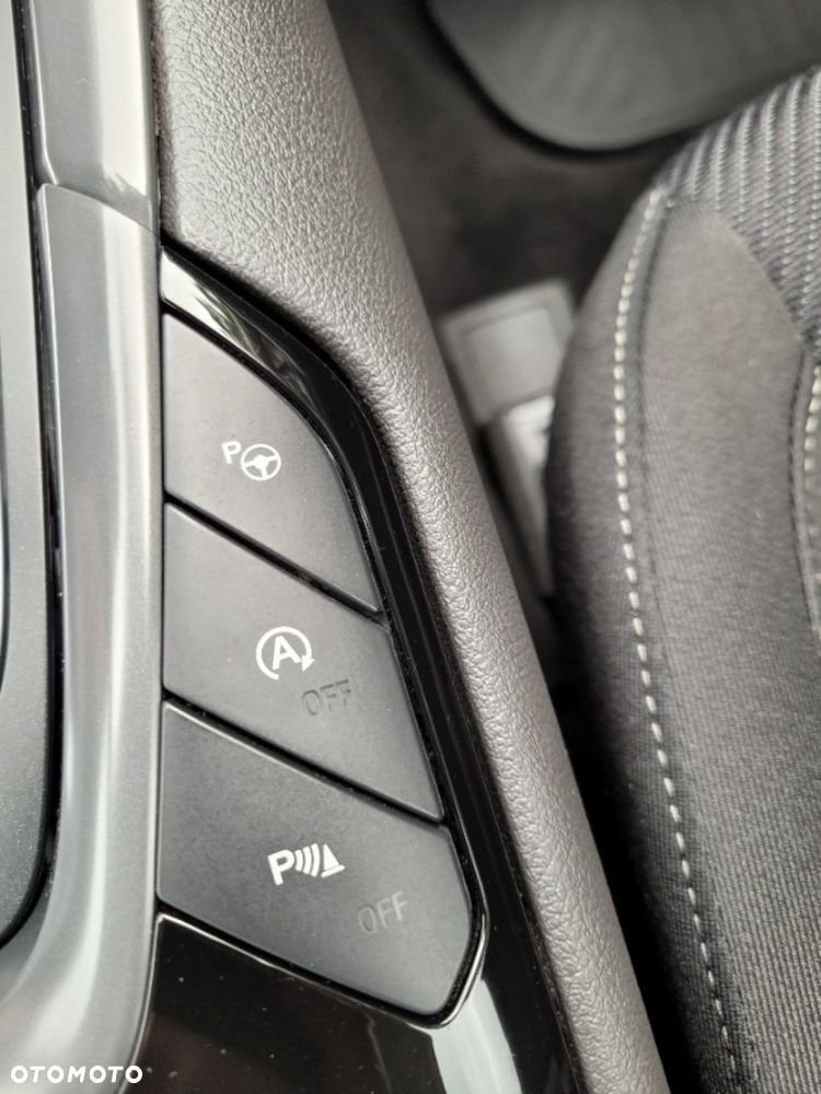 Ford Mondeo 2.0 TDCi Titanium - 21