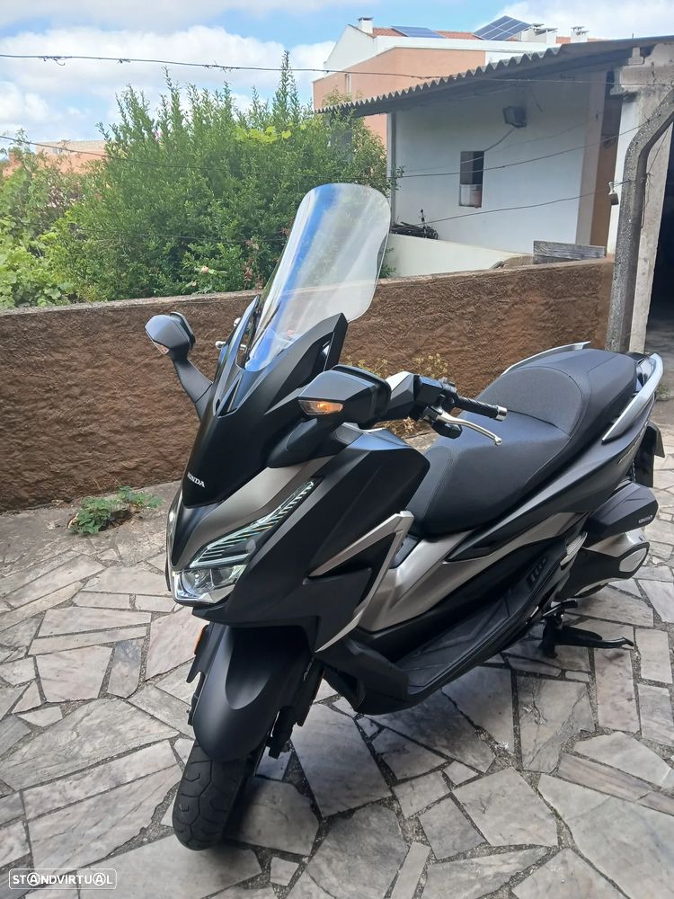 Honda Forza 350 - 8400 Km - Excelente Estado - 1