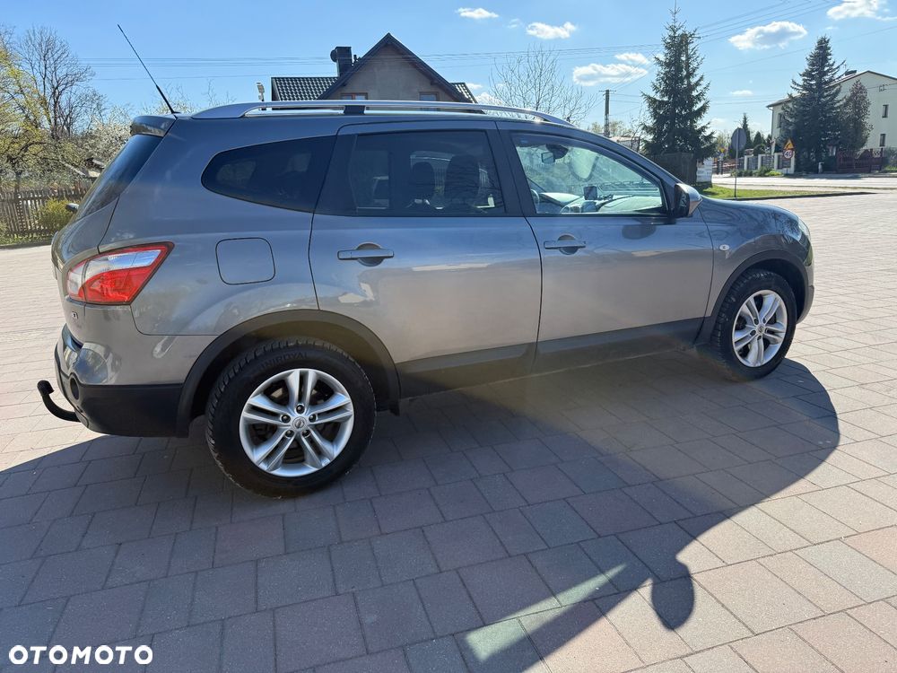 Nissan Qashqai+2 2.0 dCi Visia - 27