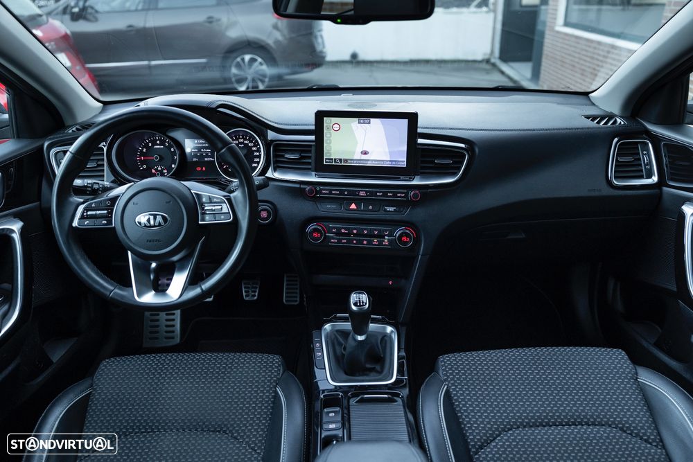 Kia Ceed 1.0 T-GDI TX - 6