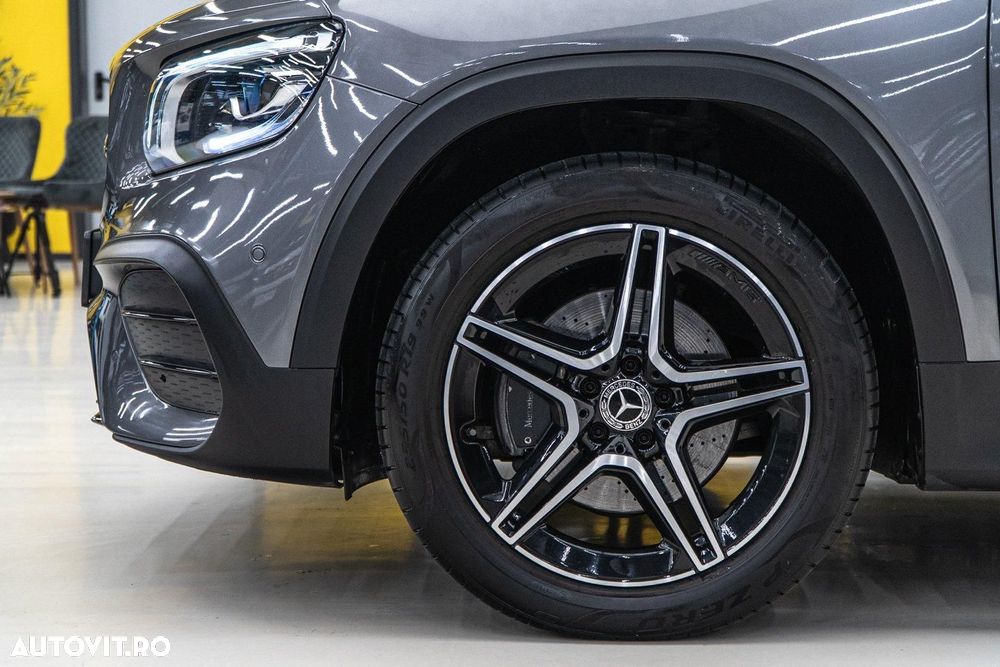 Mercedes-Benz GLB 200 Aut. - 35