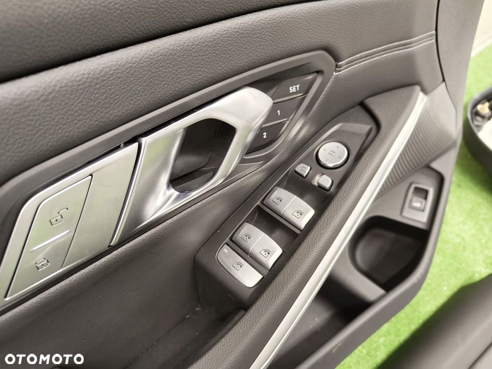 BMW 3 G20 ŚRODEK FOTELE KANAPA TUNEL BOCZKI TAPICERKA SKÓRA - 12