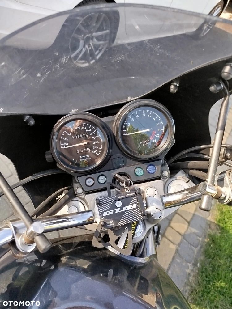 Honda CB - 3