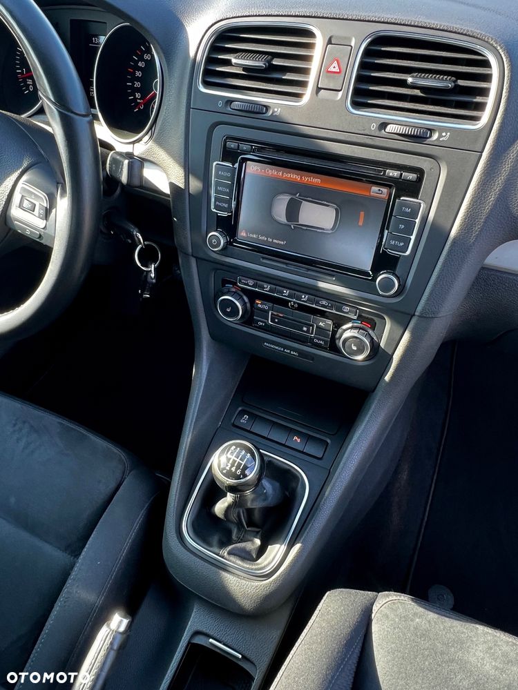 Volkswagen Golf 1.4 TSI Highline - 24