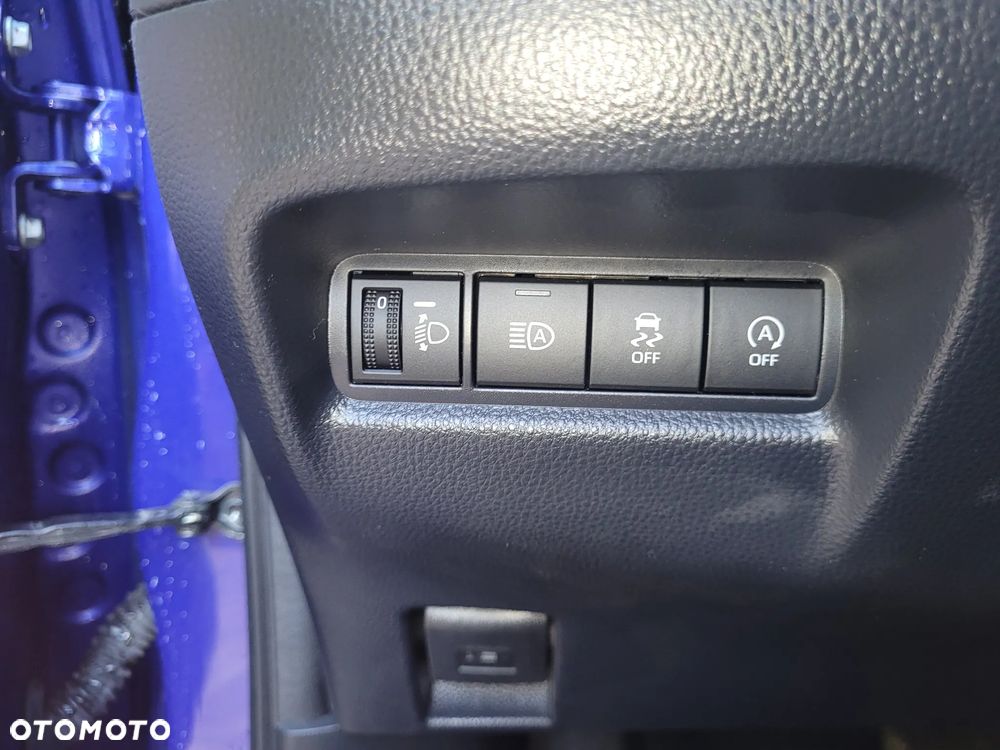 Toyota Aygo x.shift x-play connect - 14