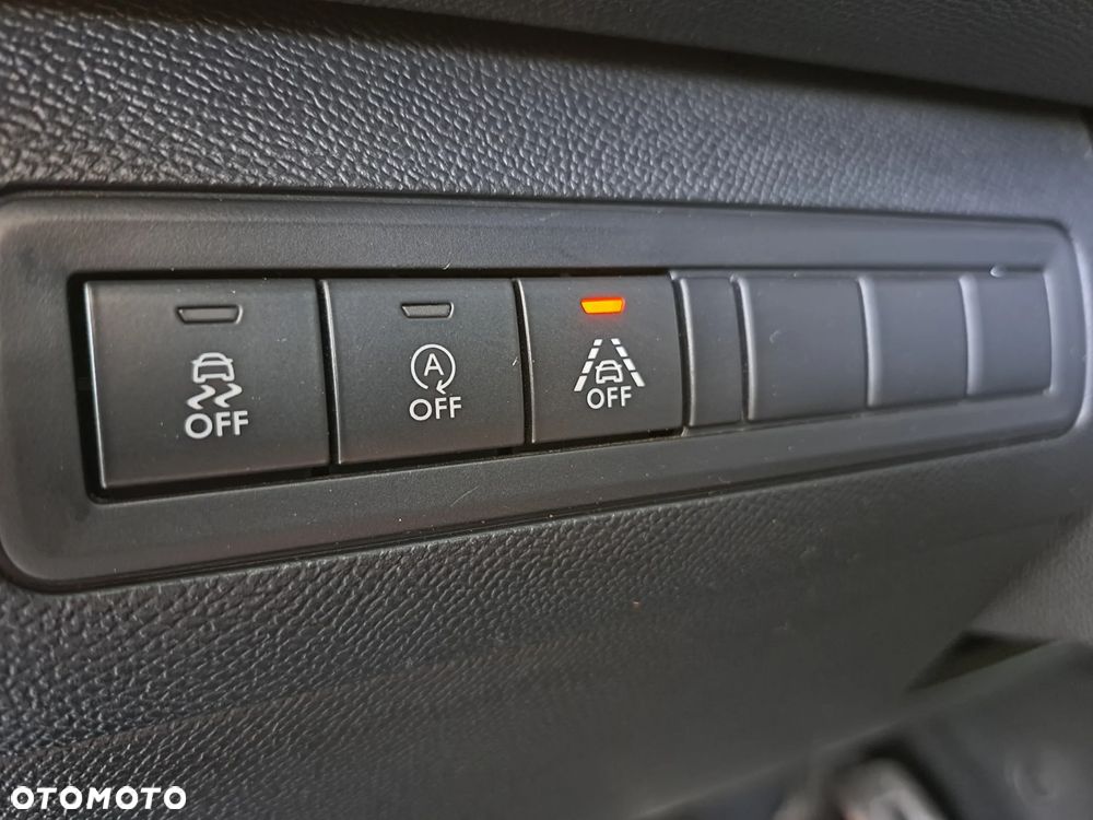 Peugeot 308 1.6 PureTech GPF GT S&S EAT8 - 30