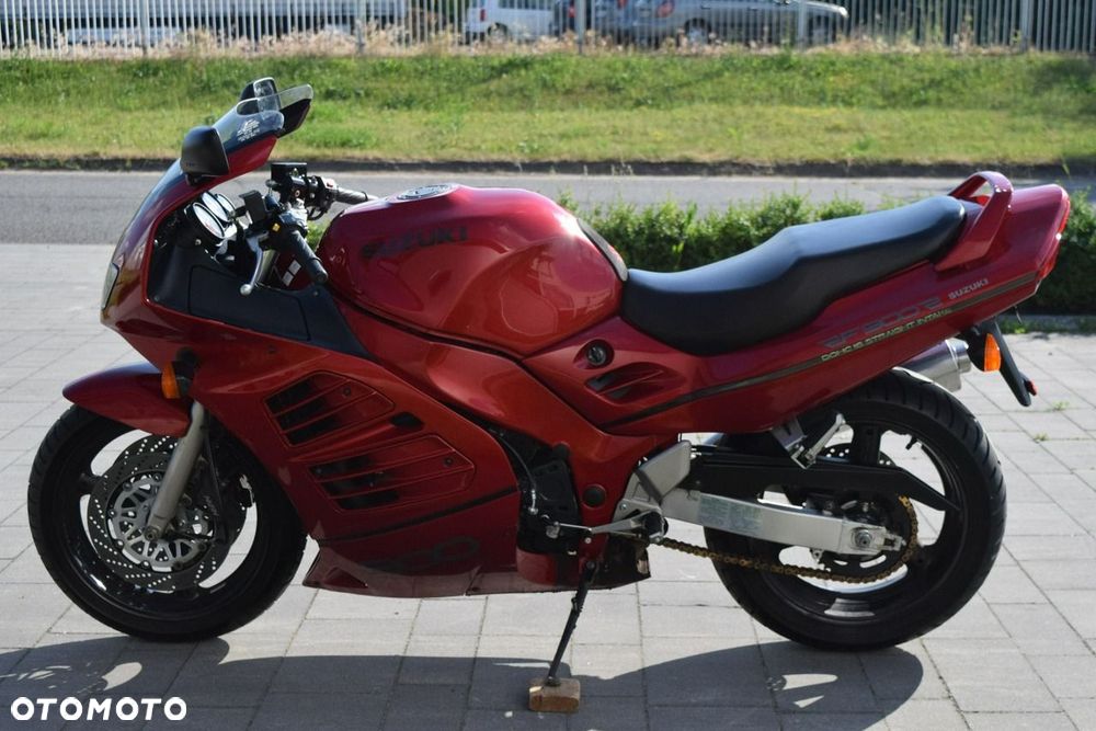 Suzuki RF - 15