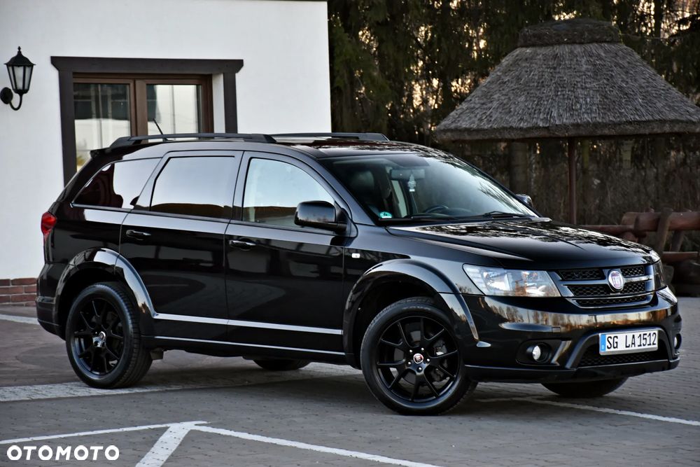 Fiat Freemont 2.0 Multijet 16V DPF Automatik Allrad Black Code - 4