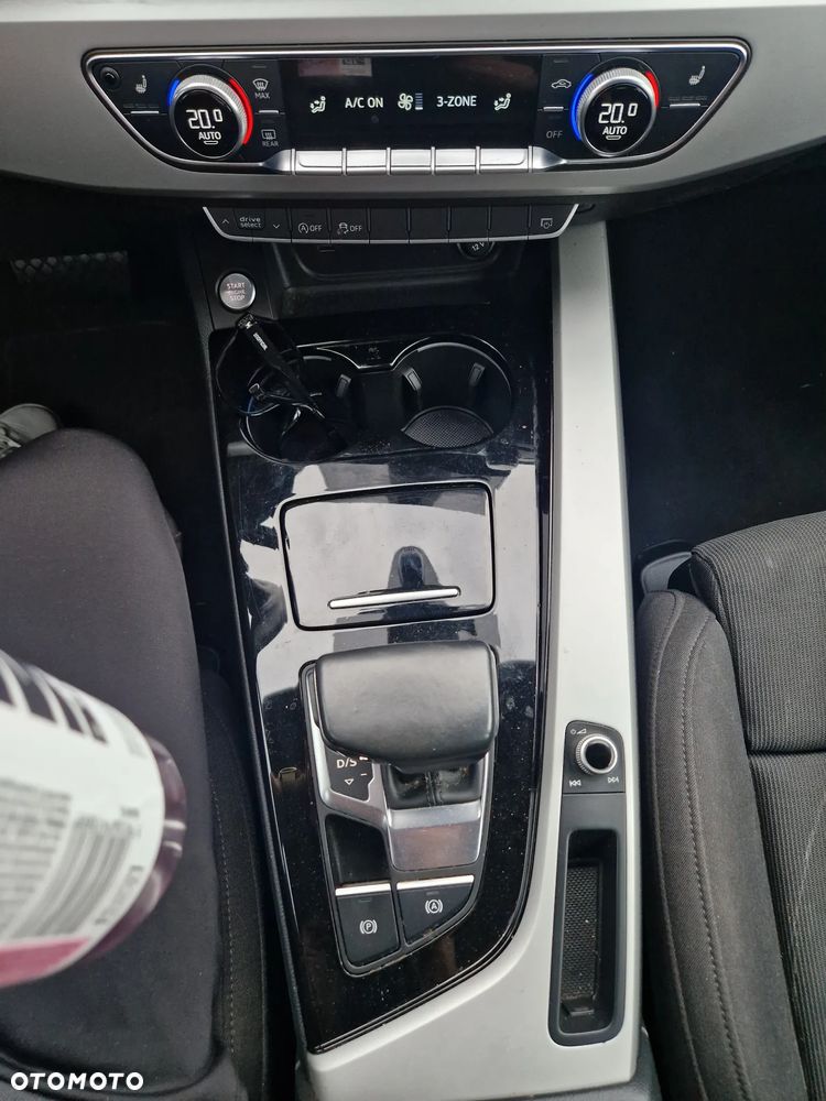 Audi A4 Avant 35 TFSI S tronic advanced - 33