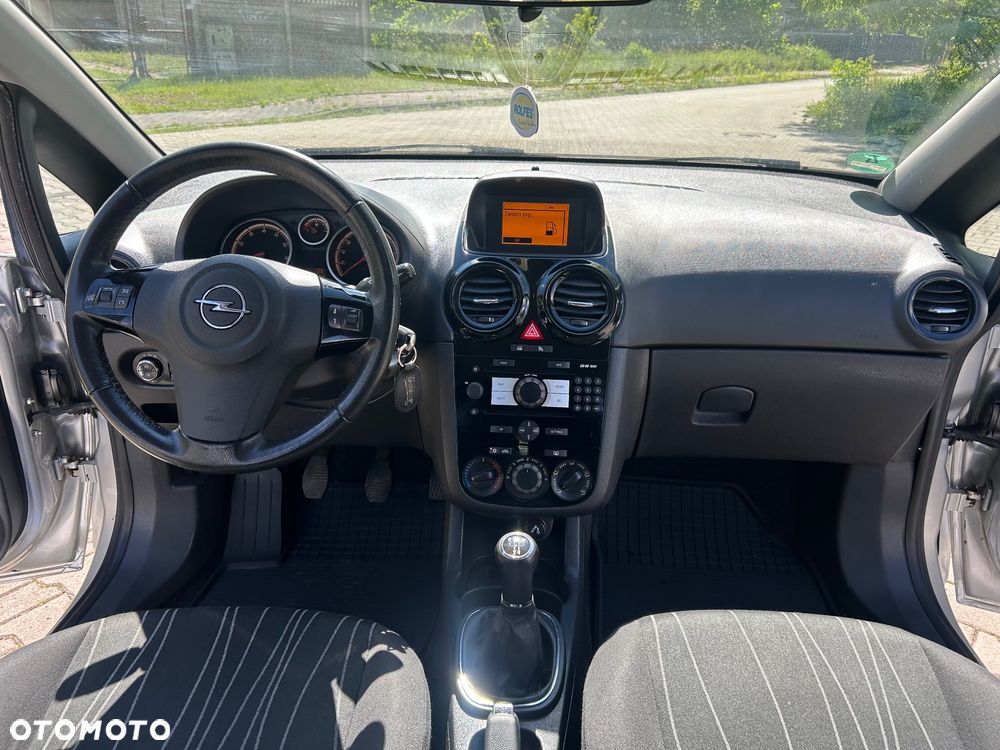 Opel Corsa 1.4 16V Enjoy - 16