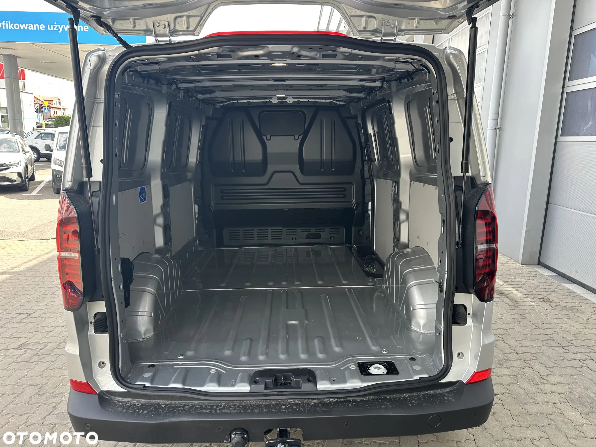 Volkswagen Transporter T7 - 9