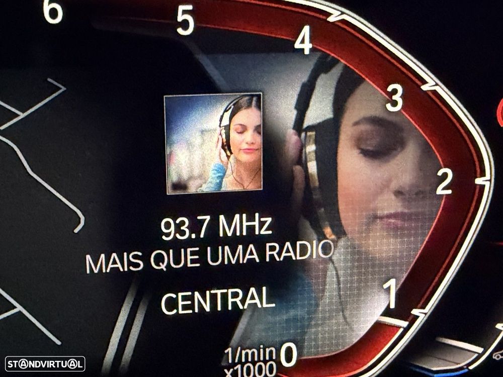 BMW 116 d Advantage Auto - 28