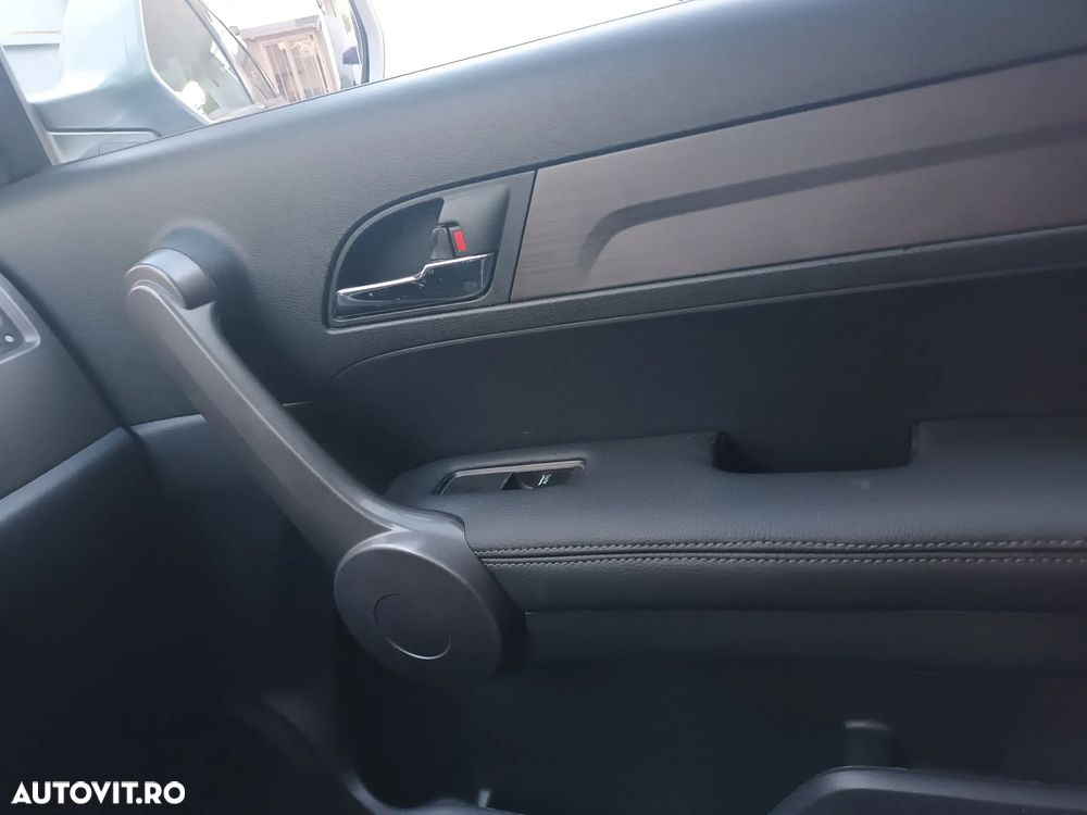 Honda CR-V - 12