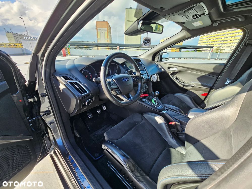 Ford Focus 2.3 EcoBoost RS - 17