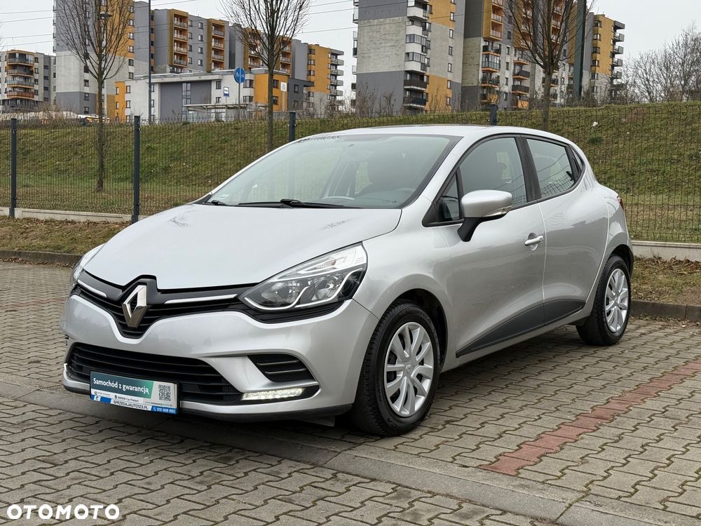 Renault Clio 1.2 16V Alize - 33