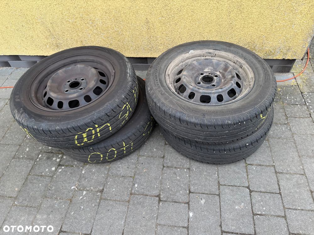 Mazda 2 SKYACTIV-G 75 Center-Line - 34