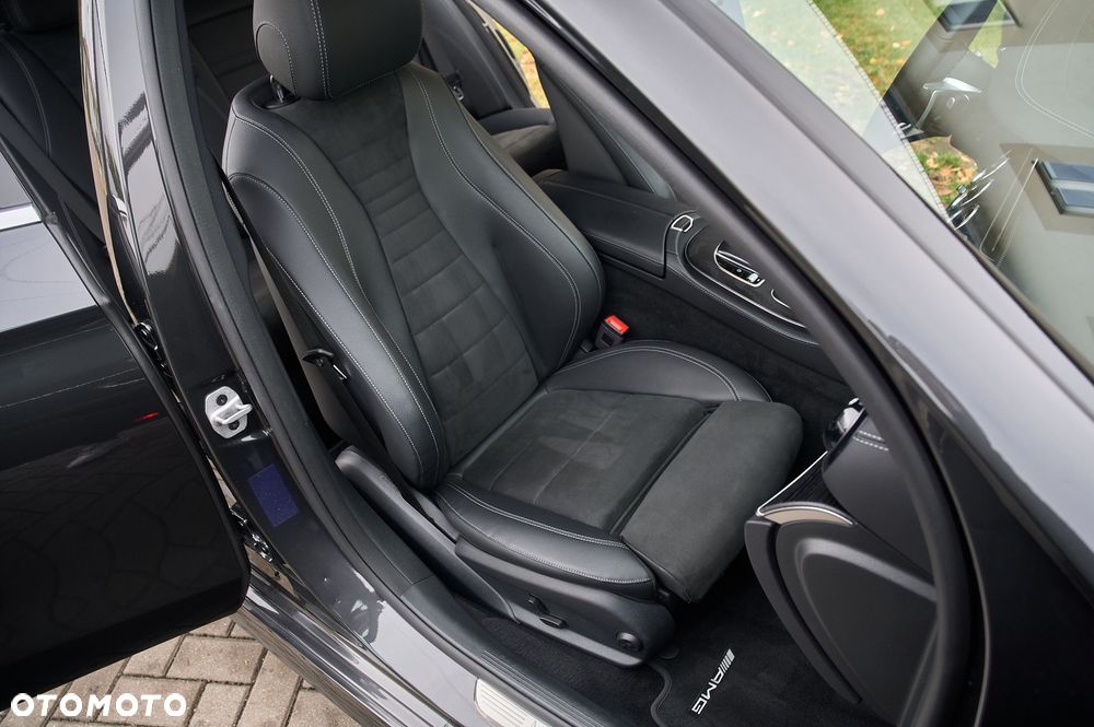 Mercedes-Benz Klasa E 200 4-Matic AMG - 23