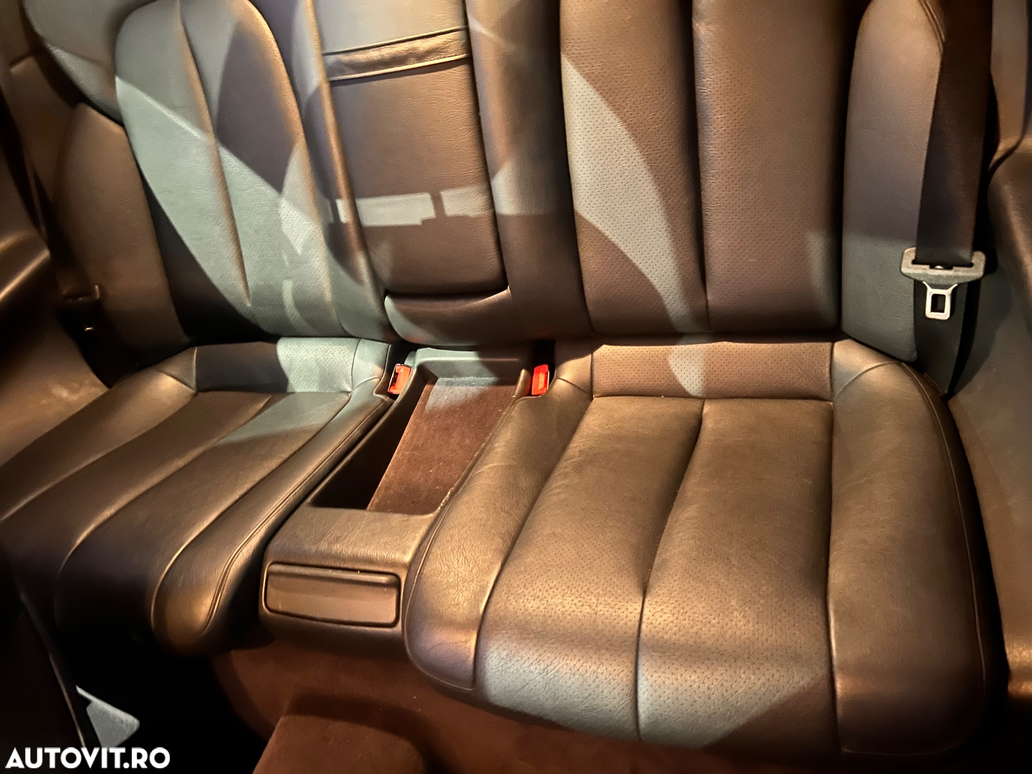 Mercedes-Benz CLK - 8