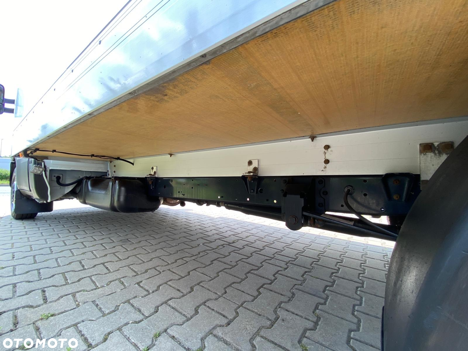 Iveco DAILY 35-160 HI-MATIC CHŁODNIA 8EP THERMO KING V300 MAX WINDA ZEPRO - 19