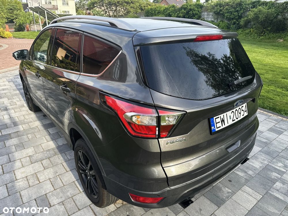 Ford Kuga 2.0 EcoBlue TITANIUM - 24