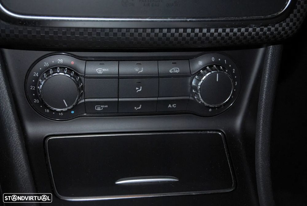 Mercedes-Benz A 180 d Urban Aut. - 28