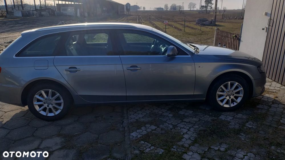 Audi A4 Avant 2.0 TDI DPF Ambition - 2
