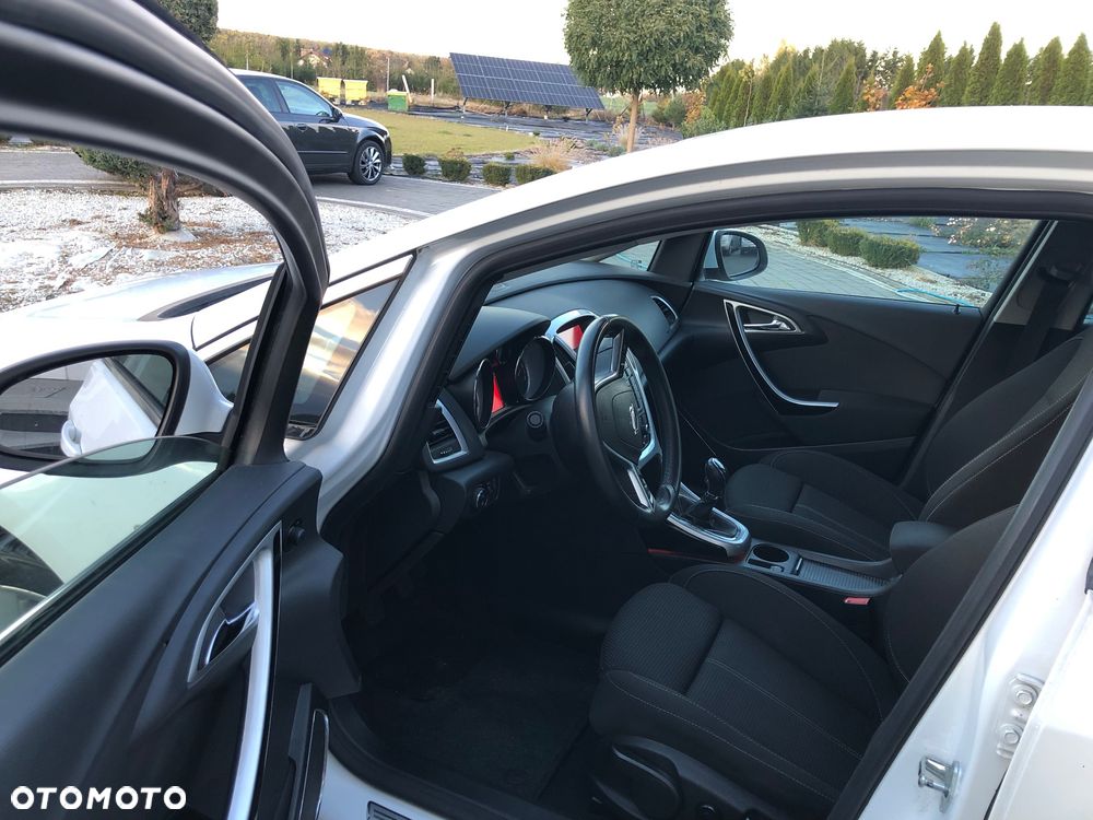 Opel Astra 1.4 Turbo Cosmo - 27