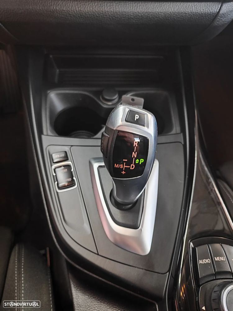 BMW 116 d Line Sport Auto - 35
