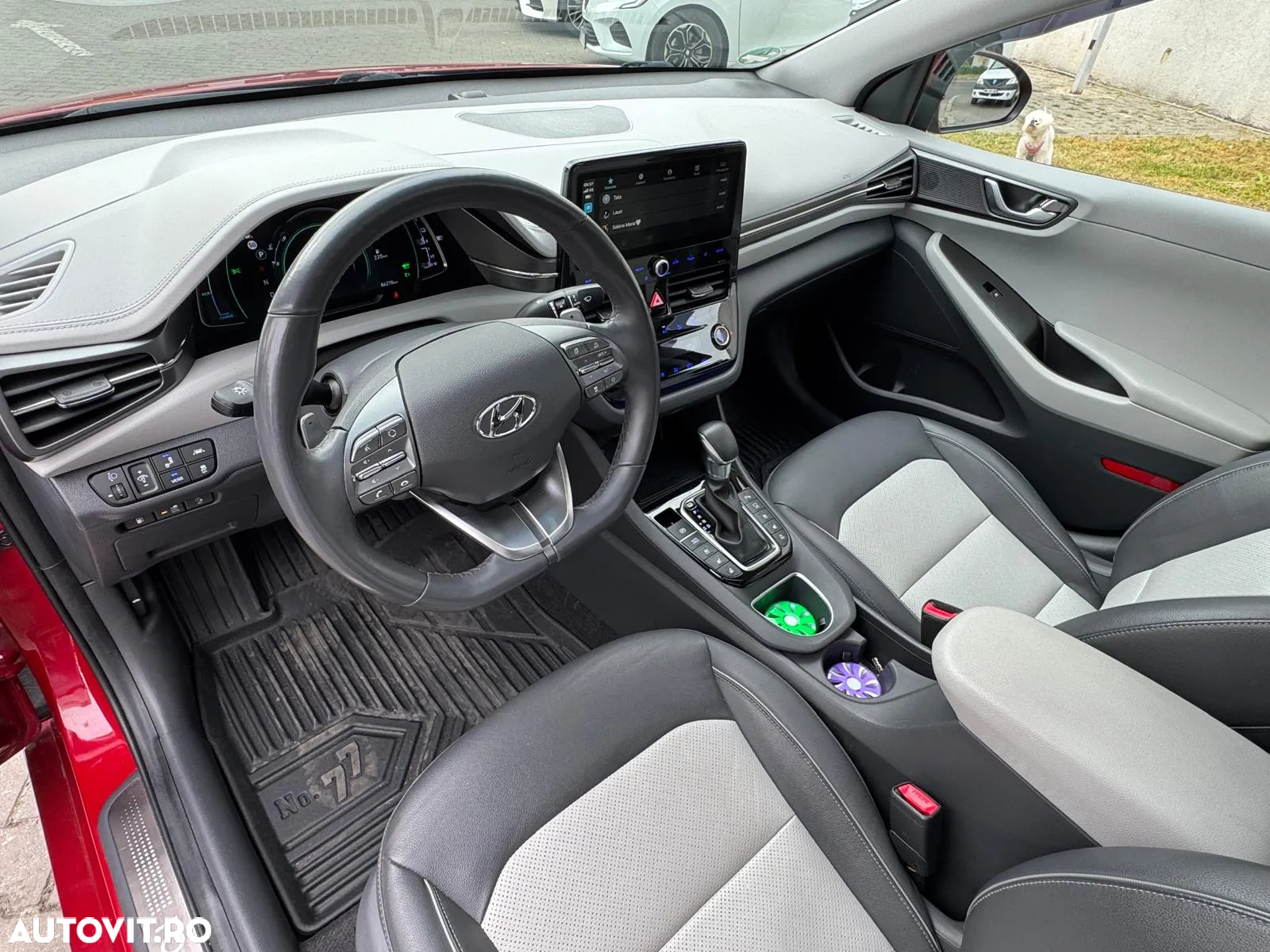 Hyundai IONIQ Plug-in-Hybrid 1.6 GDI Premium - 10