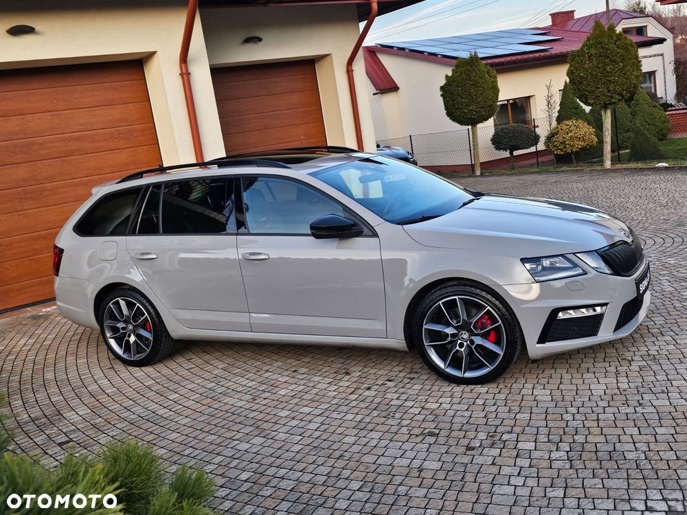 Skoda Octavia 2.0 TDI 4x4 DSG RS - 20
