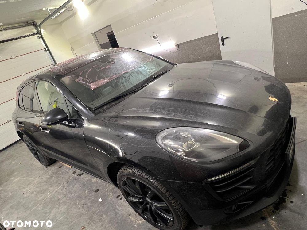 Porsche Macan - 2
