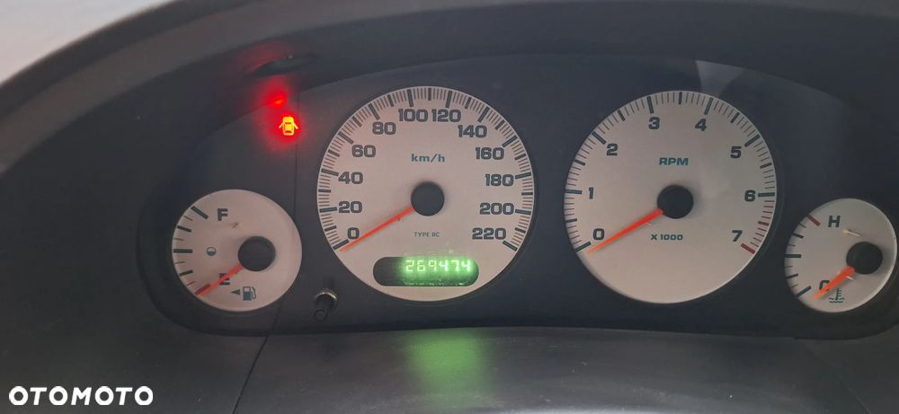 Chrysler Voyager 2.4 SE - 10