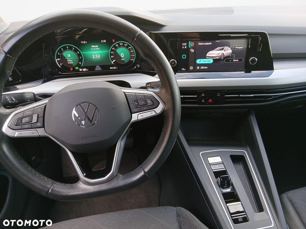 Volkswagen Golf 2023