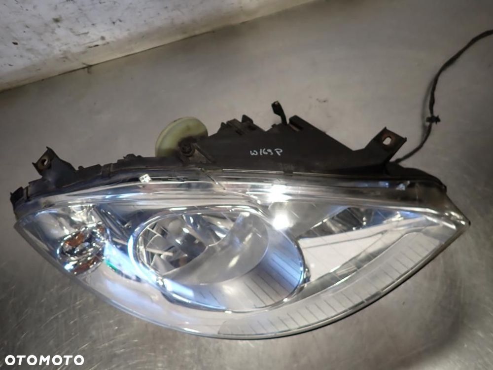 LAMPA PRAWA PRZEDNIA MERCEDES W169 A200 - 10