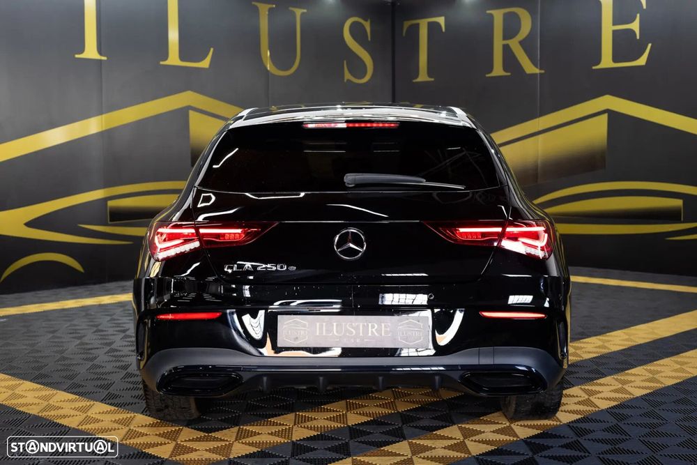 Mercedes-Benz CLA 250 e Shooting Brake AMG Line - 5