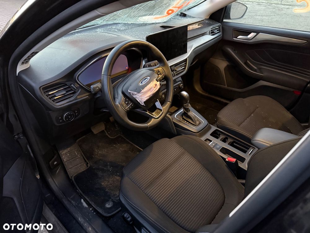 Ford Focus 1.0 EcoBoost Hybrid ACTIVE X - 21
